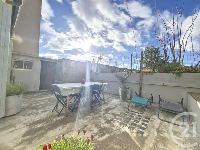 Appartement F4 à vendre - 4 pièces - 116.9 m2 - ALES - 30 - LANGUEDOC-ROUSSILLON - Century 21 Impact Immobilier
