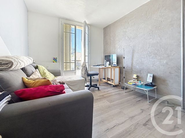 Appartement T3 à vendre - 2 pièces - 53.24 m2 - ALES - 30 - LANGUEDOC-ROUSSILLON - Century 21 Impact Immobilier