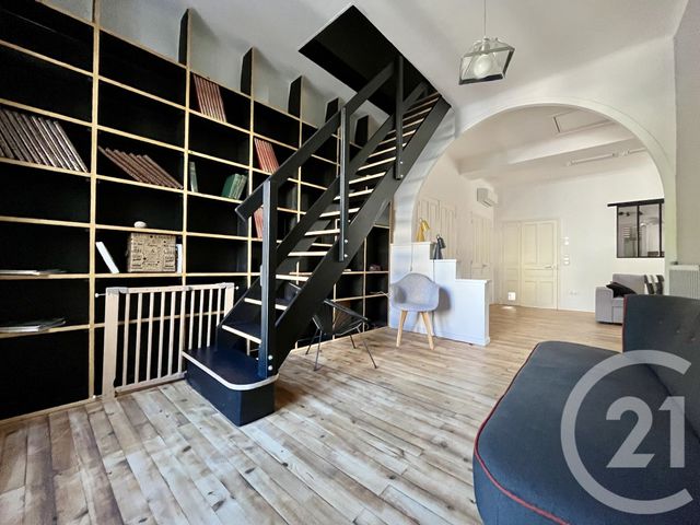 Appartement F4 à louer - 4 pièces - 130.25 m2 - ALES - 30 - LANGUEDOC-ROUSSILLON - Century 21 Impact Immobilier