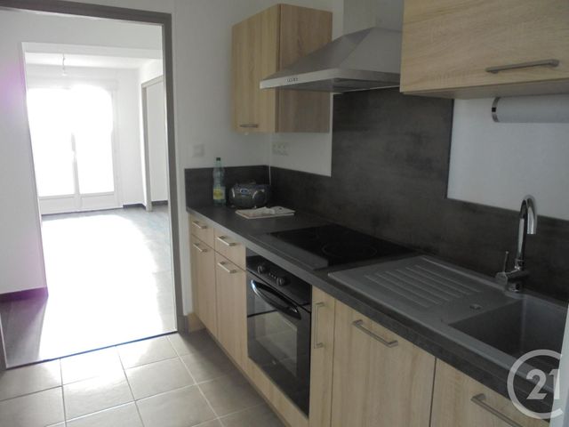 Appartement F3 à louer - 3 pièces - 76.74 m2 - ALES - 30 - LANGUEDOC-ROUSSILLON - Century 21 Impact Immobilier