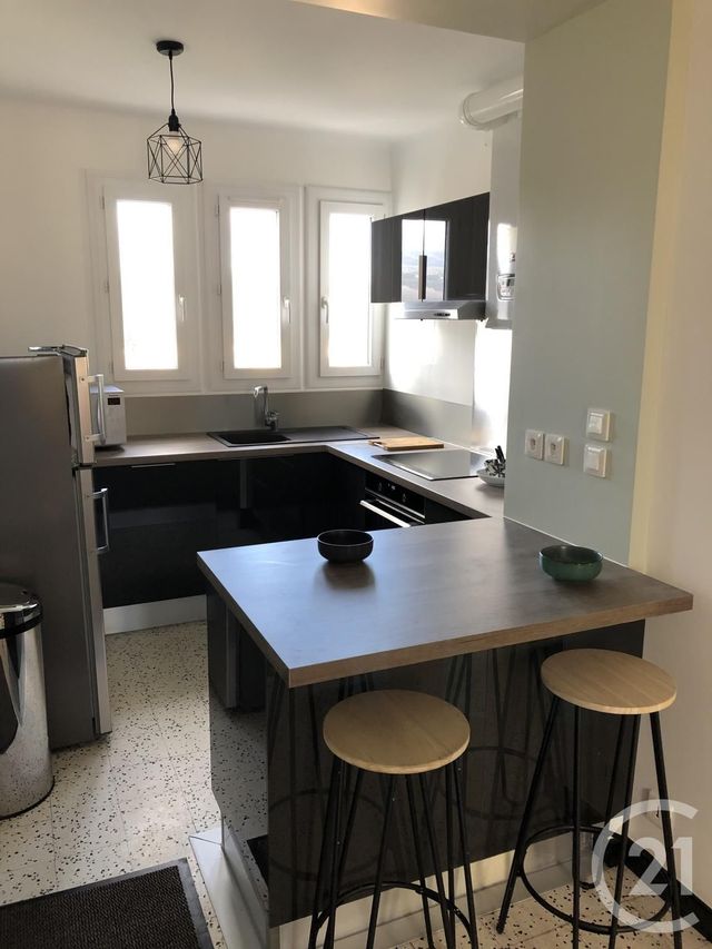 Appartement F4 à louer - 4 pièces - 66.0 m2 - ALES - 30 - LANGUEDOC-ROUSSILLON - Century 21 Impact Immobilier