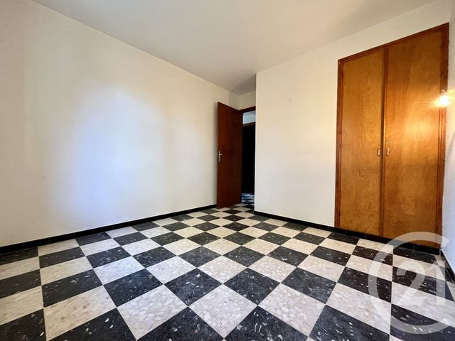 Appartement F3 à louer - 3 pièces - 57.3 m2 - ST HILAIRE DE BRETHMAS - 30 - LANGUEDOC-ROUSSILLON - Century 21 Impact Immobilier