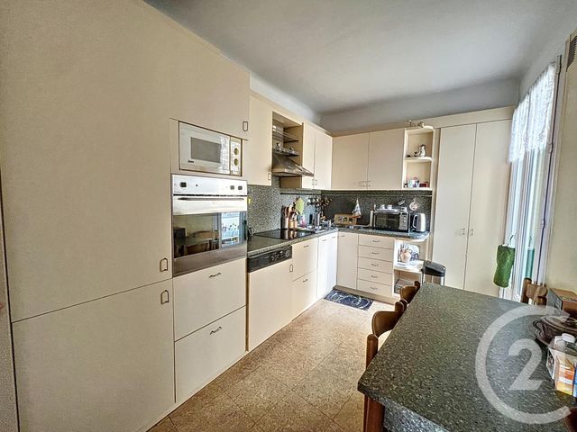 Appartement F4 à vendre - 5 pièces - 122.0 m2 - ALES - 30 - LANGUEDOC-ROUSSILLON - Century 21 Impact Immobilier