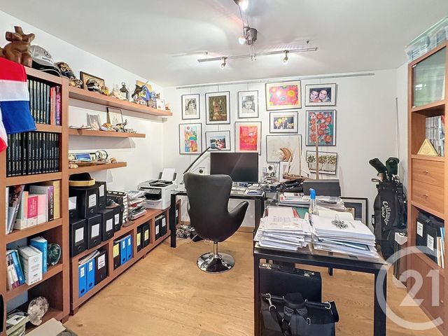 Appartement Duplex à vendre - 7 pièces - 211.88 m2 - ALES - 30 - LANGUEDOC-ROUSSILLON - Century 21 Impact Immobilier