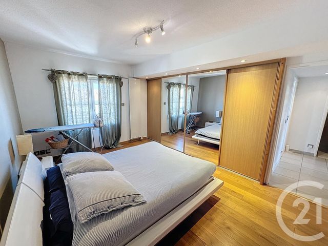 Appartement Duplex à vendre - 7 pièces - 211.88 m2 - ALES - 30 - LANGUEDOC-ROUSSILLON - Century 21 Impact Immobilier