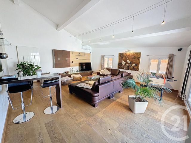 Appartement Duplex à vendre - 7 pièces - 211.88 m2 - ALES - 30 - LANGUEDOC-ROUSSILLON - Century 21 Impact Immobilier