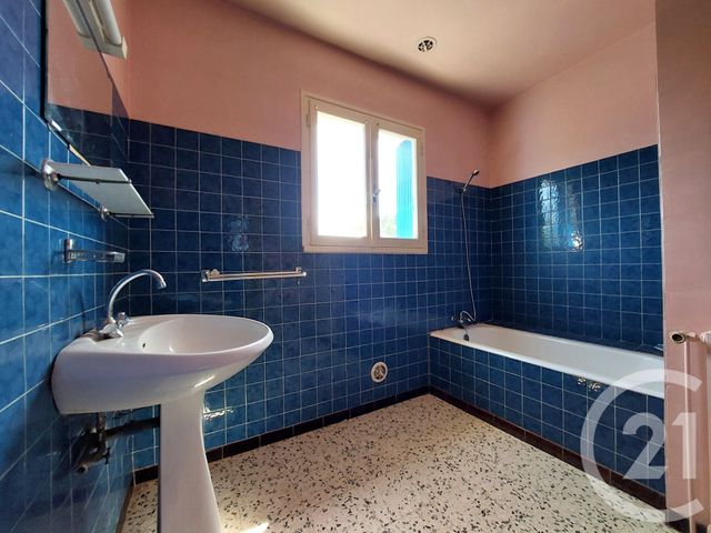 maison à vendre - 6 pièces - 129.77 m2 - ST CHRISTOL LES ALES - 30 - LANGUEDOC-ROUSSILLON - Century 21 Impact Immobilier