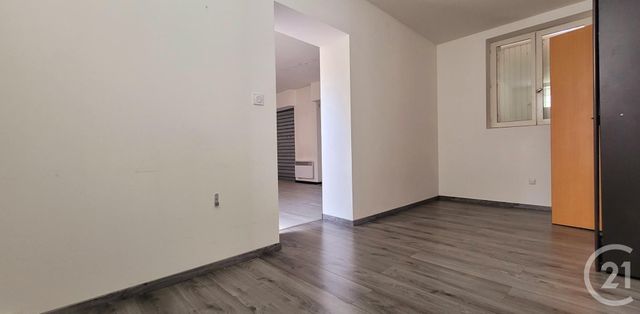 entreprise à louer - 90.0 m2 - ST CHRISTOL LES ALES - 30 - LANGUEDOC-ROUSSILLON - Century 21 Impact Immobilier