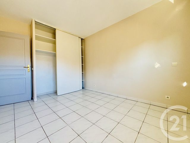 Appartement F3 à vendre - 3 pièces - 75.7 m2 - ALES - 30 - LANGUEDOC-ROUSSILLON - Century 21 Impact Immobilier