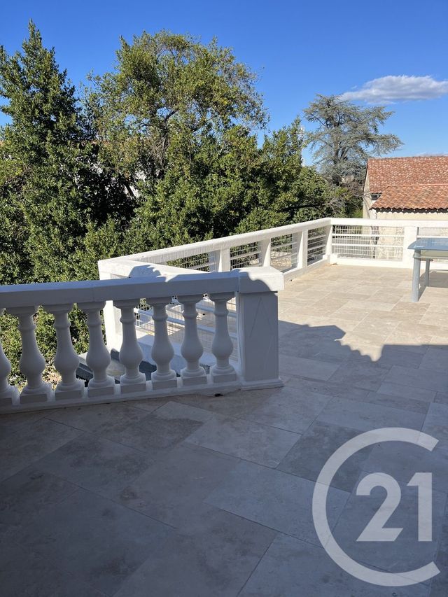 Appartement F3 bis à louer - 3 pièces - 80.0 m2 - ALES - 30 - LANGUEDOC-ROUSSILLON - Century 21 Impact Immobilier