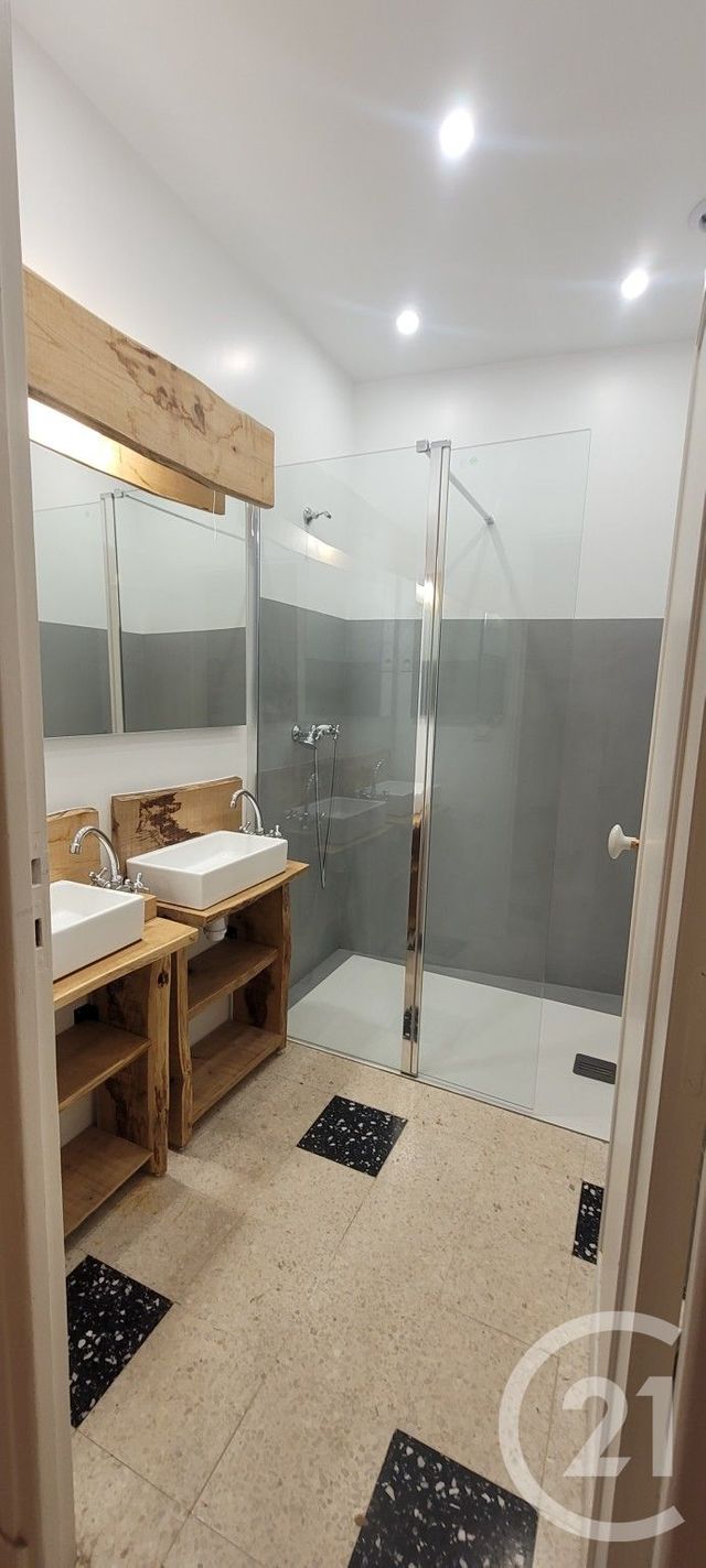 Appartement F3 à louer - 3 pièces - 77.56 m2 - ST JEAN DU GARD - 30 - LANGUEDOC-ROUSSILLON - Century 21 Impact Immobilier