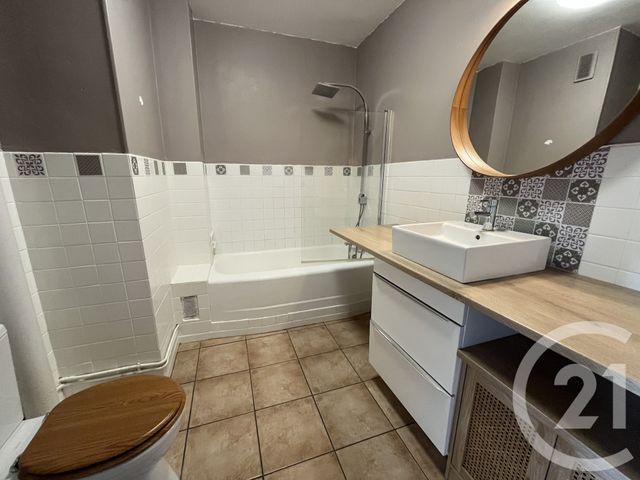Appartement T2 à vendre - 2 pièces - 41.65 m2 - ALES - 30 - LANGUEDOC-ROUSSILLON - Century 21 Impact Immobilier