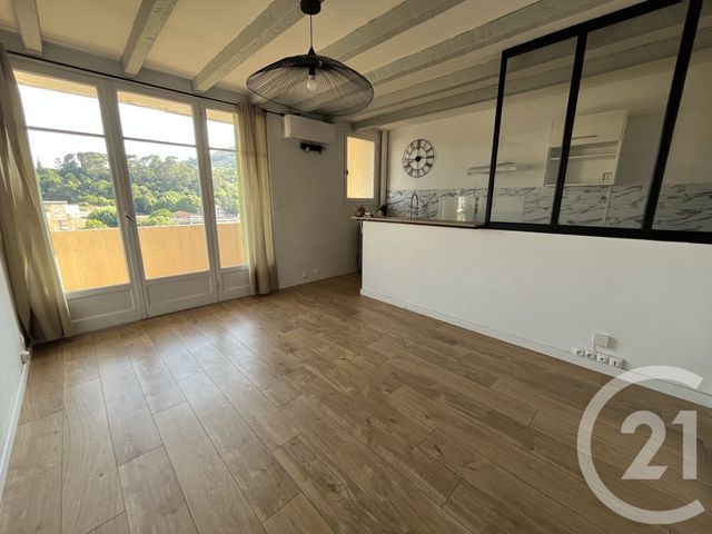 Appartement T2 à vendre - 2 pièces - 41.65 m2 - ALES - 30 - LANGUEDOC-ROUSSILLON - Century 21 Impact Immobilier