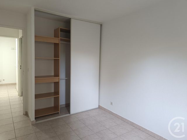 Appartement F2 à louer - 2 pièces - 44.5 m2 - ST CHRISTOL LES ALES - 30 - LANGUEDOC-ROUSSILLON - Century 21 Impact Immobilier