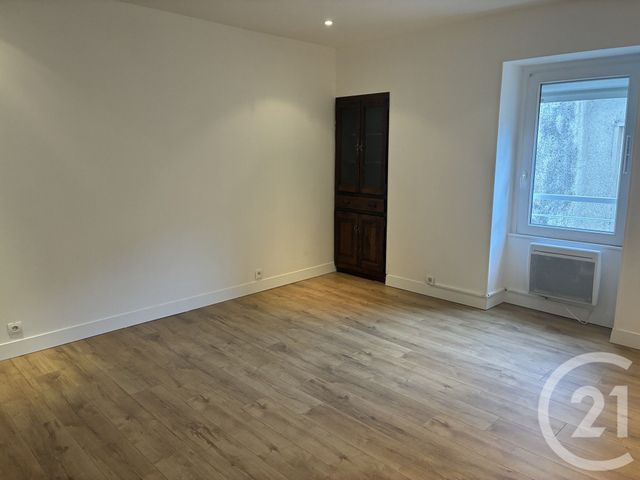 Appartement F2 à louer - 2 pièces - 42.0 m2 - ALES - 30 - LANGUEDOC-ROUSSILLON - Century 21 Impact Immobilier