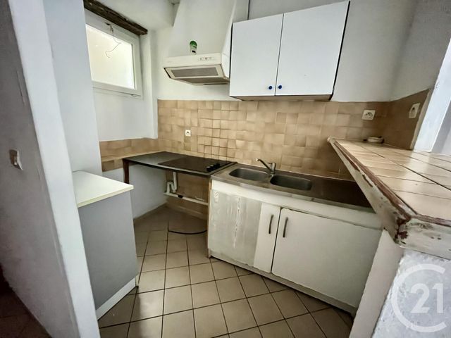 Appartement T3 à louer - 3 pièces - 39.7 m2 - ALES - 30 - LANGUEDOC-ROUSSILLON - Century 21 Impact Immobilier