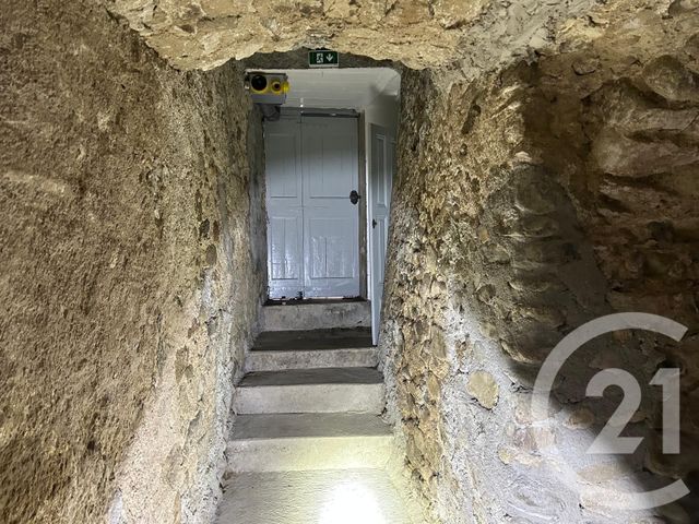 Afficher la photo en grand commerce à louer - 39.0 m2 - ST JEAN DU GARD - 30 - LANGUEDOC-ROUSSILLON - Century 21 Impact Immobilier