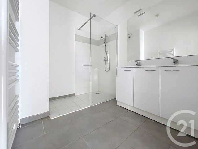 Appartement F4 à vendre - 4 pièces - 86.75 m2 - ALES - 30 - LANGUEDOC-ROUSSILLON - Century 21 Impact Immobilier