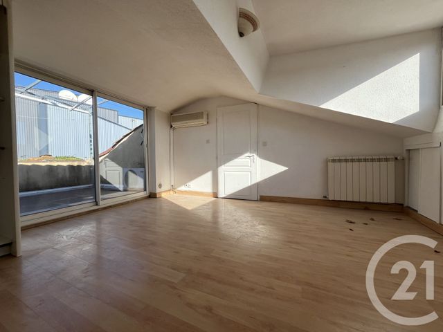 Appartement Duplex à louer - 3 pièces - 65.47 m2 - ALES - 30 - LANGUEDOC-ROUSSILLON - Century 21 Impact Immobilier