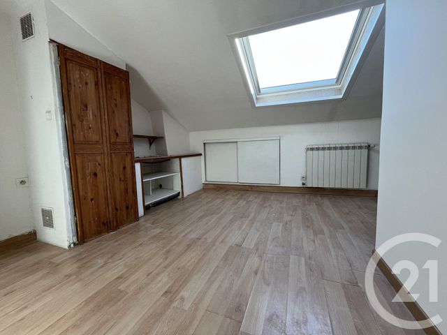 Appartement Duplex à louer - 3 pièces - 65.47 m2 - ALES - 30 - LANGUEDOC-ROUSSILLON - Century 21 Impact Immobilier