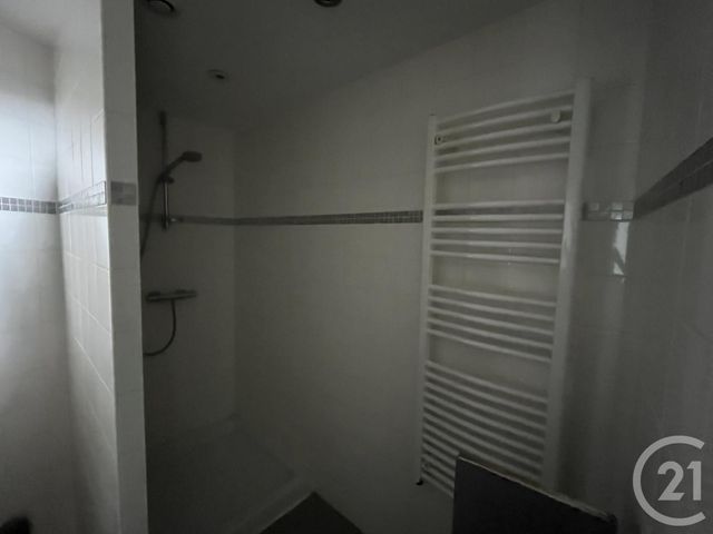 Appartement F3 à louer - 3 pièces - 64.0 m2 - BROUZET LES ALES - 30 - LANGUEDOC-ROUSSILLON - Century 21 Impact Immobilier