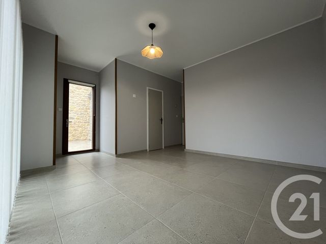 maison à louer - 4 pièces - 130.0 m2 - CASSAGNOLES - 30 - LANGUEDOC-ROUSSILLON - Century 21 Impact Immobilier