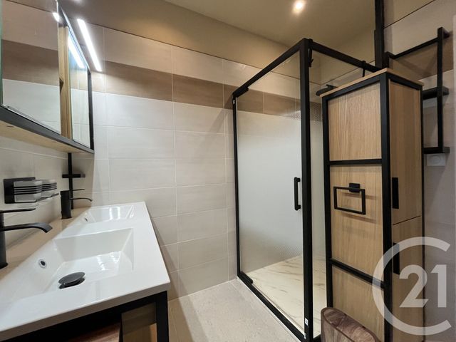 maison à louer - 4 pièces - 130.0 m2 - CASSAGNOLES - 30 - LANGUEDOC-ROUSSILLON - Century 21 Impact Immobilier