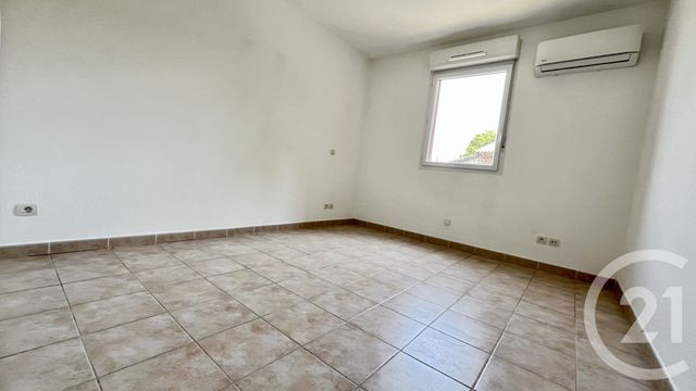 Appartement F2 bis à louer - 3 pièces - 52.0 m2 - ALES - 30 - LANGUEDOC-ROUSSILLON - Century 21 Impact Immobilier