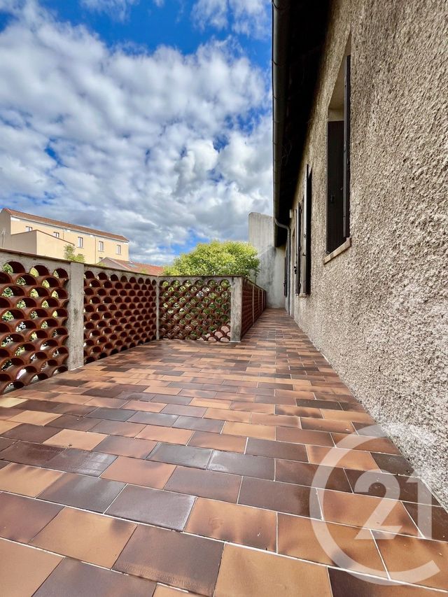 Afficher la photo en grand Appartement à louer - 4 pièces - 87.0 m2 - ALES - 30 - LANGUEDOC-ROUSSILLON - Century 21 Impact Immobilier