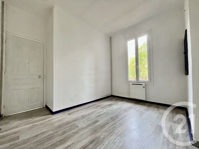 Afficher la photo en grand Appartement à louer - 4 pièces - 87.0 m2 - ALES - 30 - LANGUEDOC-ROUSSILLON - Century 21 Impact Immobilier