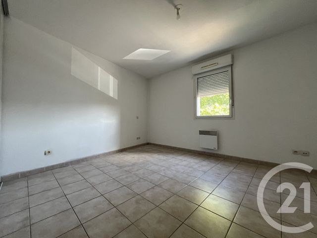 Appartement F2 à louer - 2 pièces - 52.7 m2 - ALES - 30 - LANGUEDOC-ROUSSILLON - Century 21 Impact Immobilier
