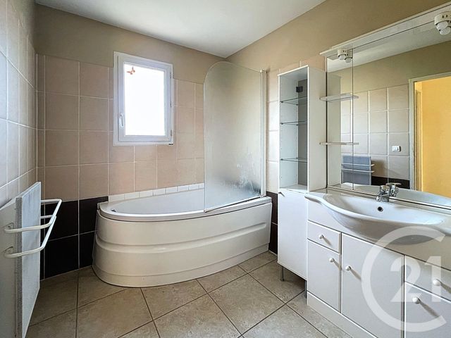 maison à louer - 4 pièces - 101.4 m2 - BROUZET LES ALES - 30 - LANGUEDOC-ROUSSILLON - Century 21 Impact Immobilier