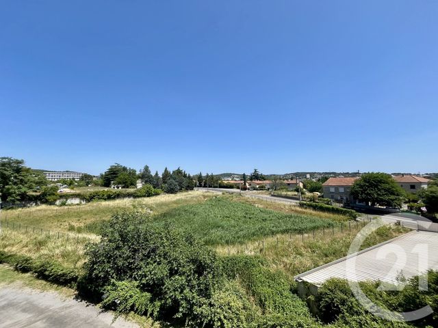 Appartement F3 à louer - 3 pièces - 65.0 m2 - ALES - 30 - LANGUEDOC-ROUSSILLON - Century 21 Impact Immobilier