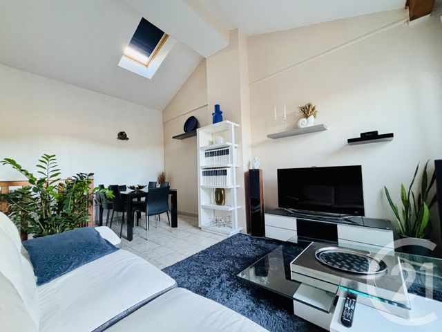 Appartement F3 à vendre - 3 pièces - 72.0 m2 - ALES - 30 - LANGUEDOC-ROUSSILLON - Century 21 Impact Immobilier