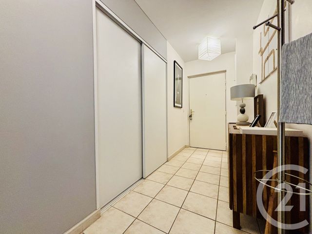 Appartement F3 à vendre - 3 pièces - 72.0 m2 - ALES - 30 - LANGUEDOC-ROUSSILLON - Century 21 Impact Immobilier