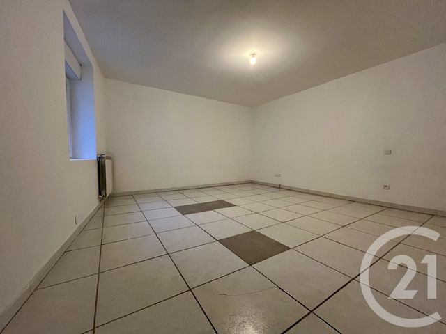 Appartement F3 à louer - 3 pièces - 93.98 m2 - ALES - 30 - LANGUEDOC-ROUSSILLON - Century 21 Impact Immobilier