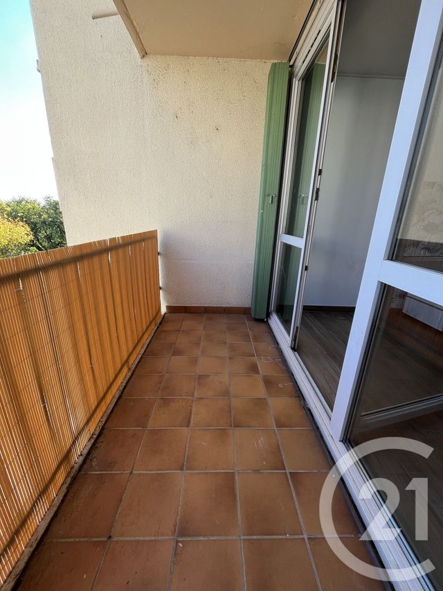 Afficher la photo en grand Appartement F3 à louer - 3 pièces - 60.0 m2 - ALES - 30 - LANGUEDOC-ROUSSILLON - Century 21 Impact Immobilier