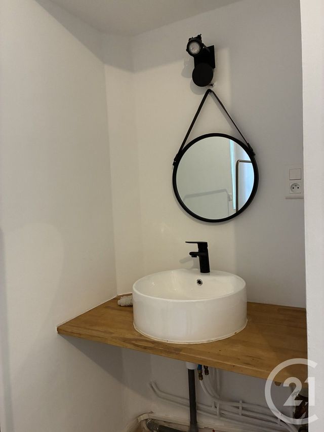 Appartement Studio à louer - 1 pièce - 22.07 m2 - ALES - 30 - LANGUEDOC-ROUSSILLON - Century 21 Impact Immobilier