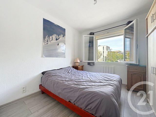 Appartement T4 à vendre - 4 pièces - 58.58 m2 - ALES - 30 - LANGUEDOC-ROUSSILLON - Century 21 Impact Immobilier