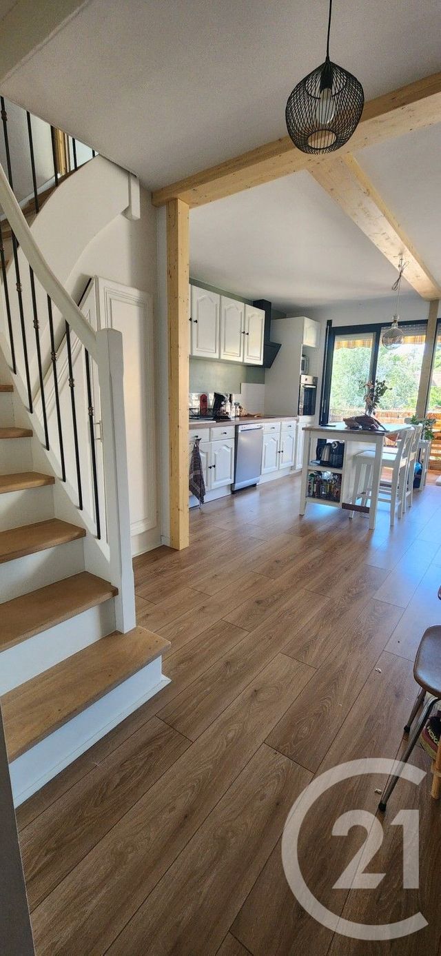 Appartement Duplex à louer - 3 pièces - 60.0 m2 - ALES - 30 - LANGUEDOC-ROUSSILLON - Century 21 Impact Immobilier