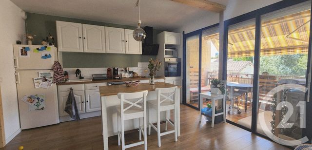 Appartement Duplex à louer - 3 pièces - 60.0 m2 - ALES - 30 - LANGUEDOC-ROUSSILLON - Century 21 Impact Immobilier
