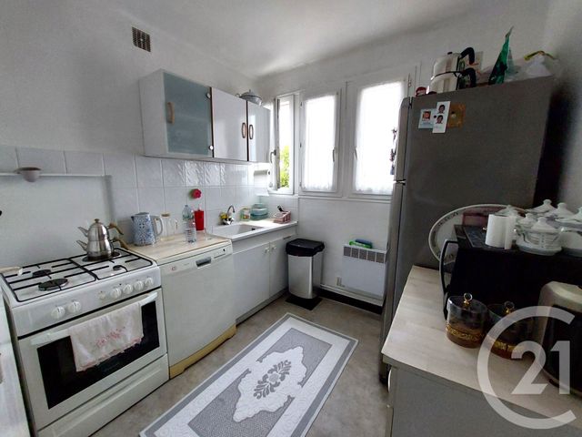 Appartement F4 à vendre - 4 pièces - 66.4 m2 - ALES - 30 - LANGUEDOC-ROUSSILLON - Century 21 Impact Immobilier