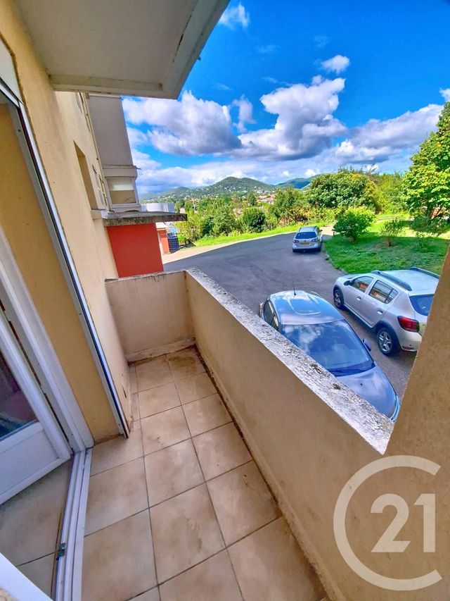Afficher la photo en grand Appartement F4 à vendre - 4 pièces - 59.88 m2 - ALES - 30 - LANGUEDOC-ROUSSILLON - Century 21 Impact Immobilier