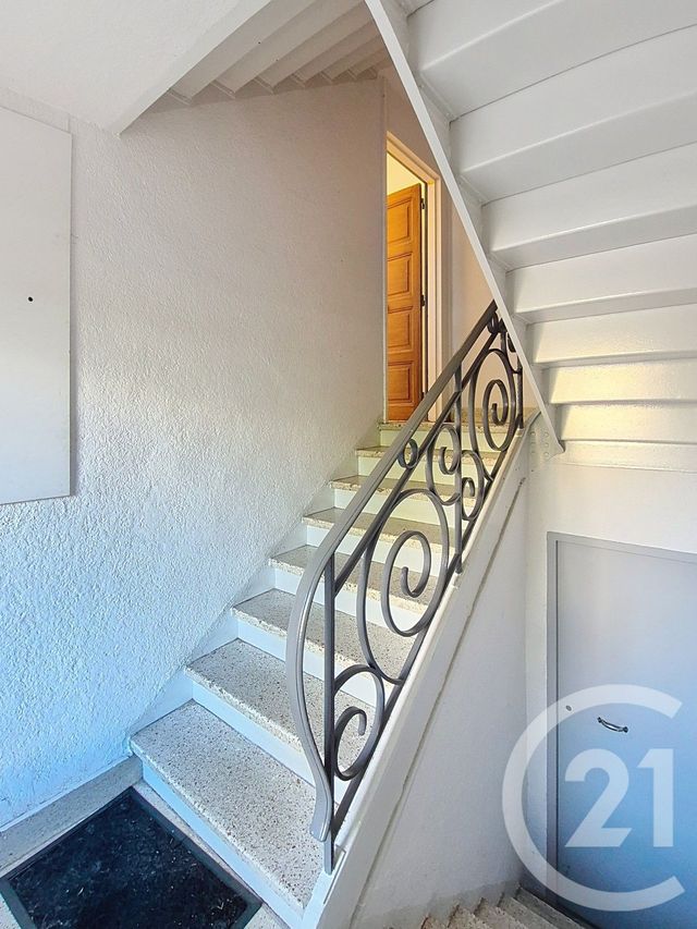 Afficher la photo en grand Appartement F4 à vendre - 4 pièces - 59.88 m2 - ALES - 30 - LANGUEDOC-ROUSSILLON - Century 21 Impact Immobilier