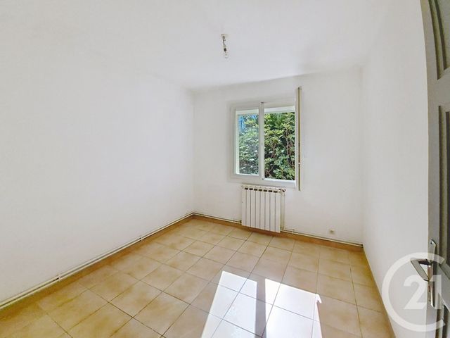 Afficher la photo en grand Appartement F4 à vendre - 4 pièces - 59.88 m2 - ALES - 30 - LANGUEDOC-ROUSSILLON - Century 21 Impact Immobilier