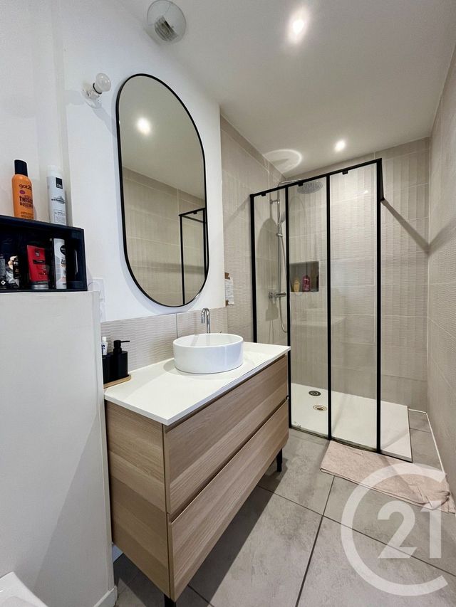 Appartement F2 à louer - 2 pièces - 54.0 m2 - ALES - 30 - LANGUEDOC-ROUSSILLON - Century 21 Impact Immobilier