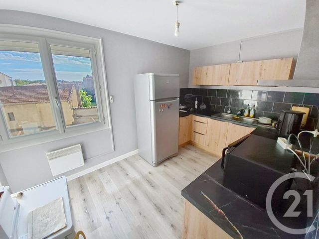 Appartement F3 à vendre - 3 pièces - 69.0 m2 - ALES - 30 - LANGUEDOC-ROUSSILLON - Century 21 Impact Immobilier