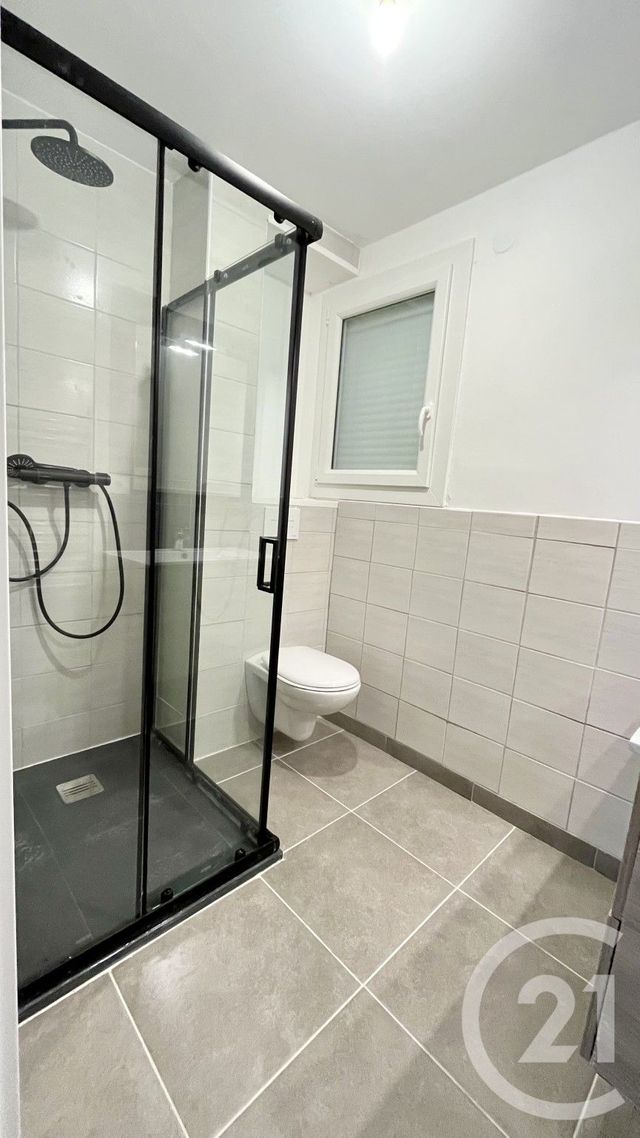Appartement F4 à louer - 4 pièces - 63.81 m2 - ALES - 30 - LANGUEDOC-ROUSSILLON - Century 21 Impact Immobilier
