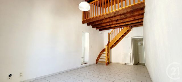 Appartement F3 à louer - 3 pièces - 85.0 m2 - ALES - 30 - LANGUEDOC-ROUSSILLON - Century 21 Impact Immobilier