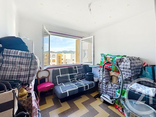 Appartement T5 à vendre - 5 pièces - 78.77 m2 - ALES - 30 - LANGUEDOC-ROUSSILLON - Century 21 Impact Immobilier